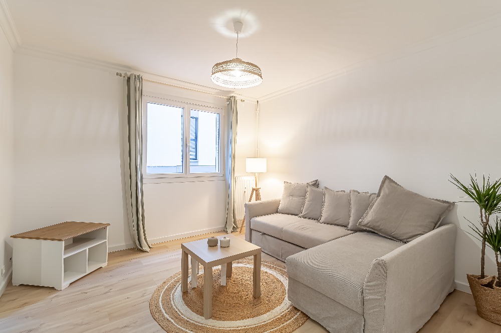 CAP D'AIL - LIMITROPHE MONACO - 3/4 PIECES 