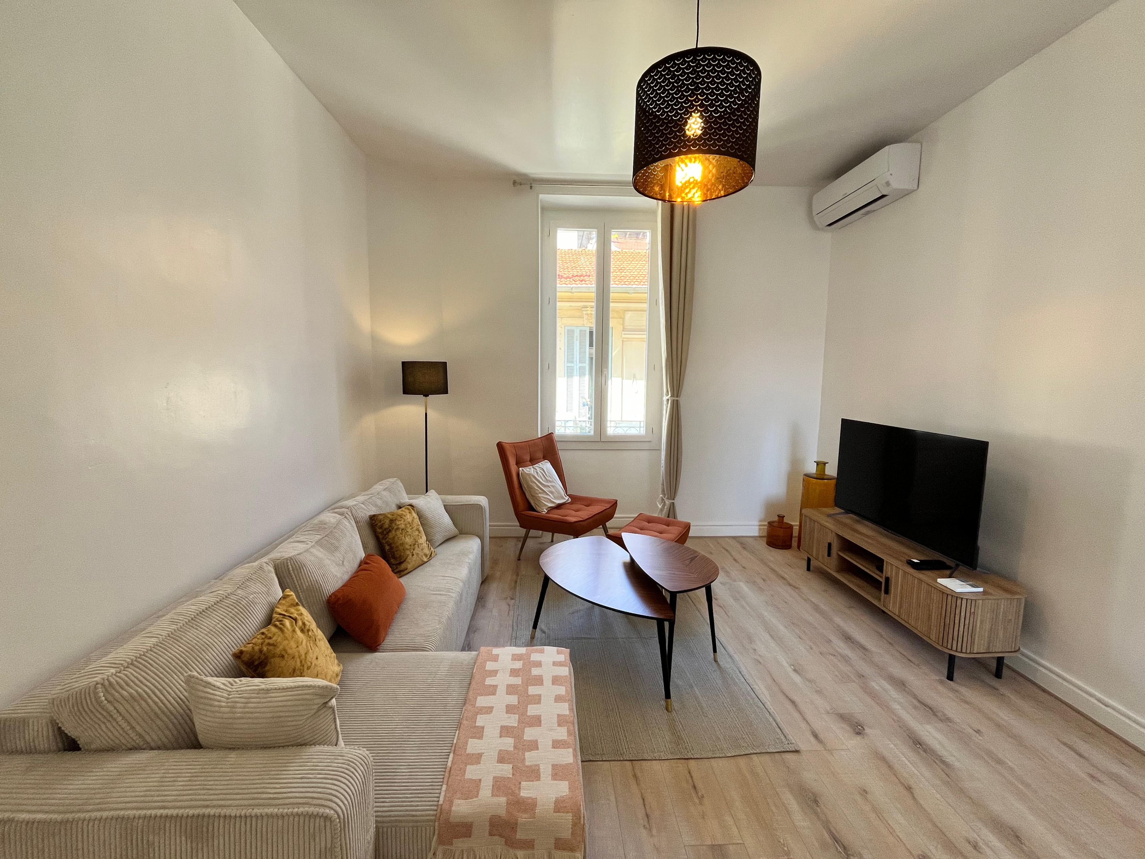 2 PIECES PROCHE MONACO 6