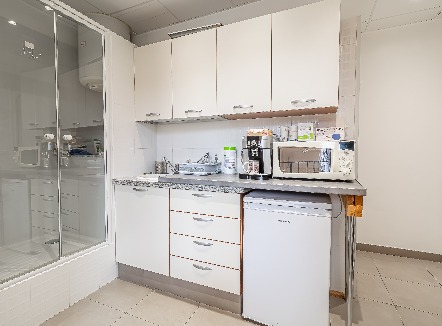 BEAUSOLEIL - CENTRE - APPARTEMENT 8 PIÈCES 11