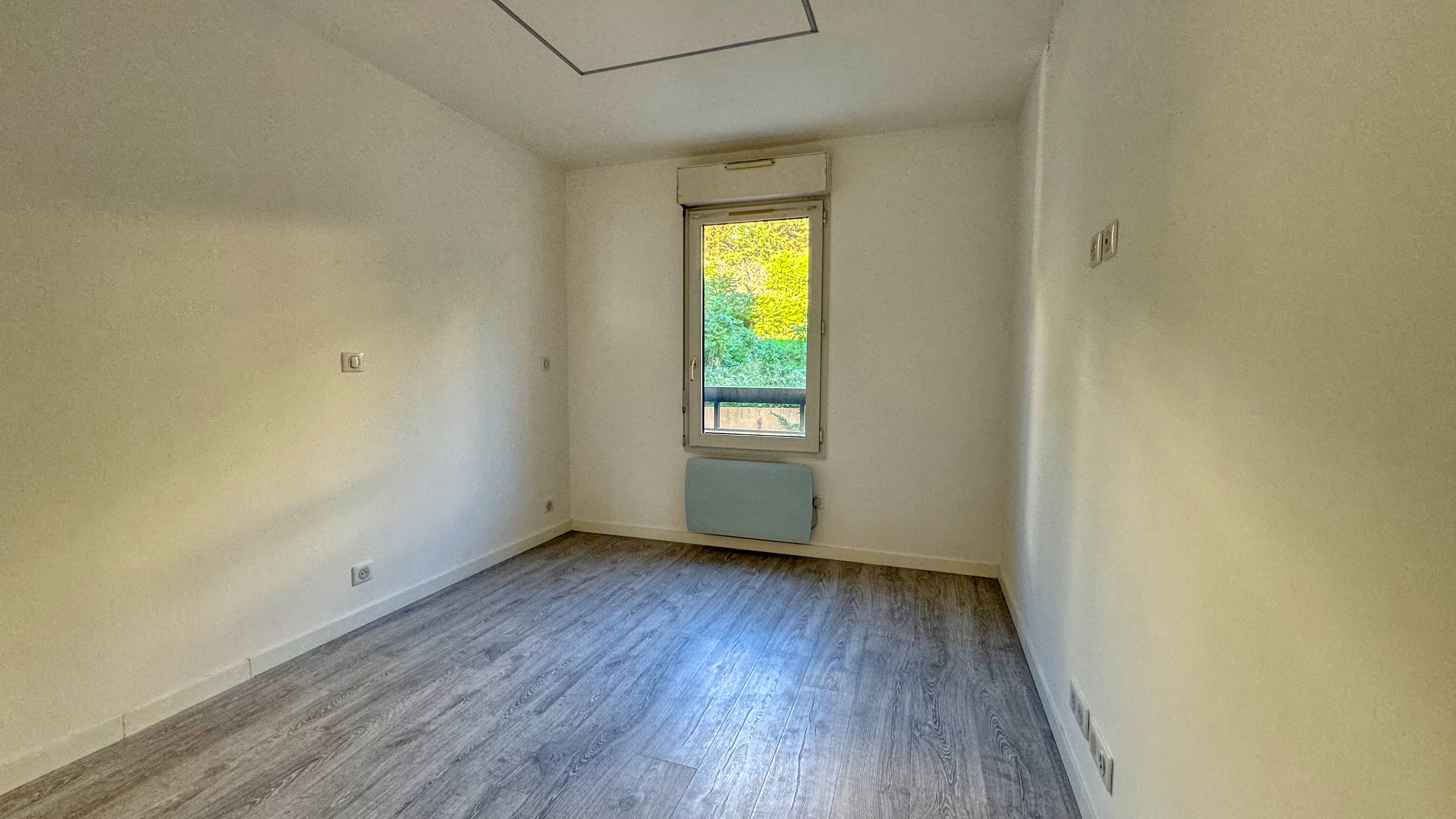 BEAUSOLEIL – VILLA MEDICIS – 3-BEDROOM APARTMENT WITH GARAGE 2