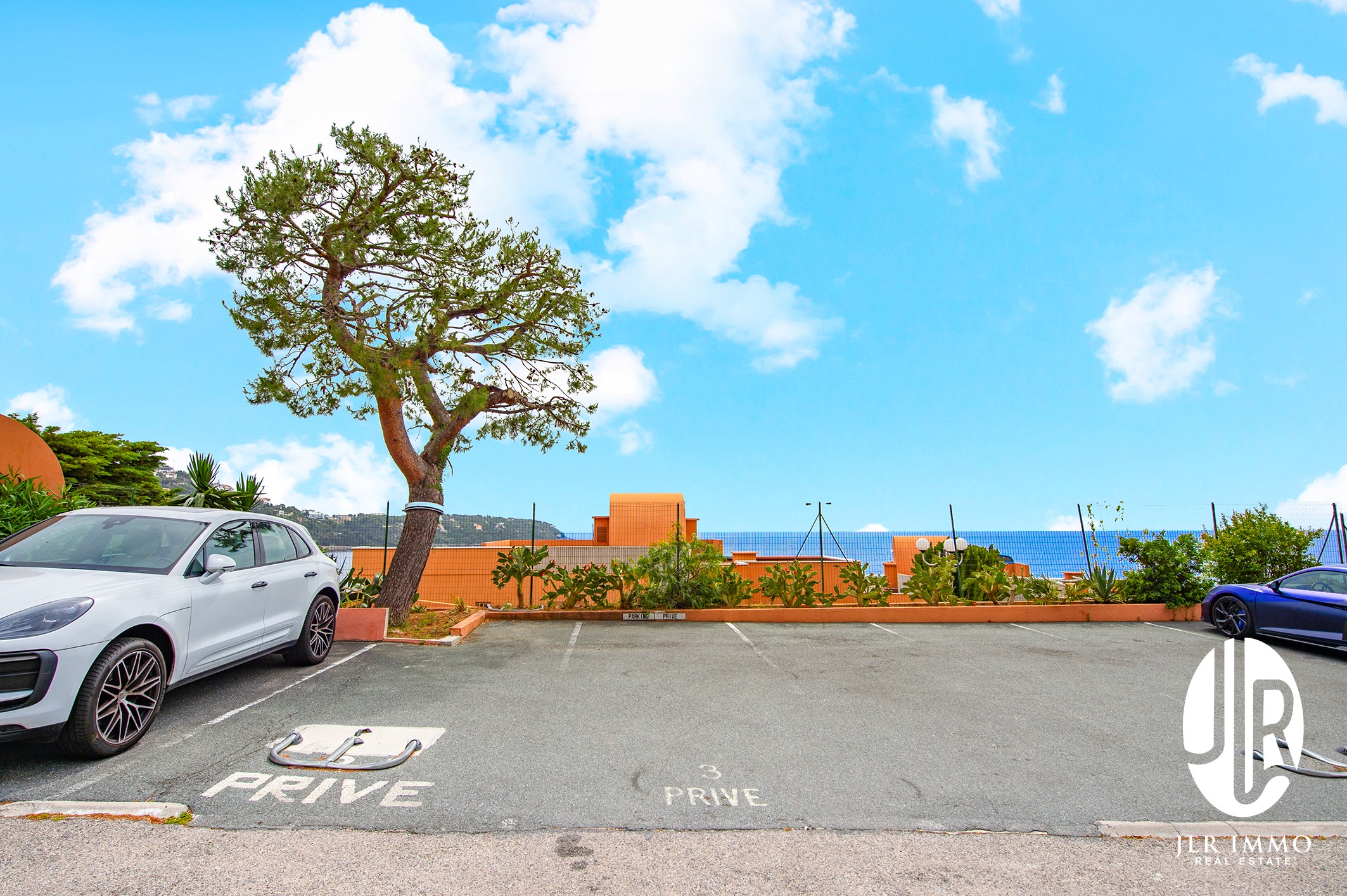 ROQUEBRUNE CAP MARTIN - CABBE - VUE MER & PARKING  34