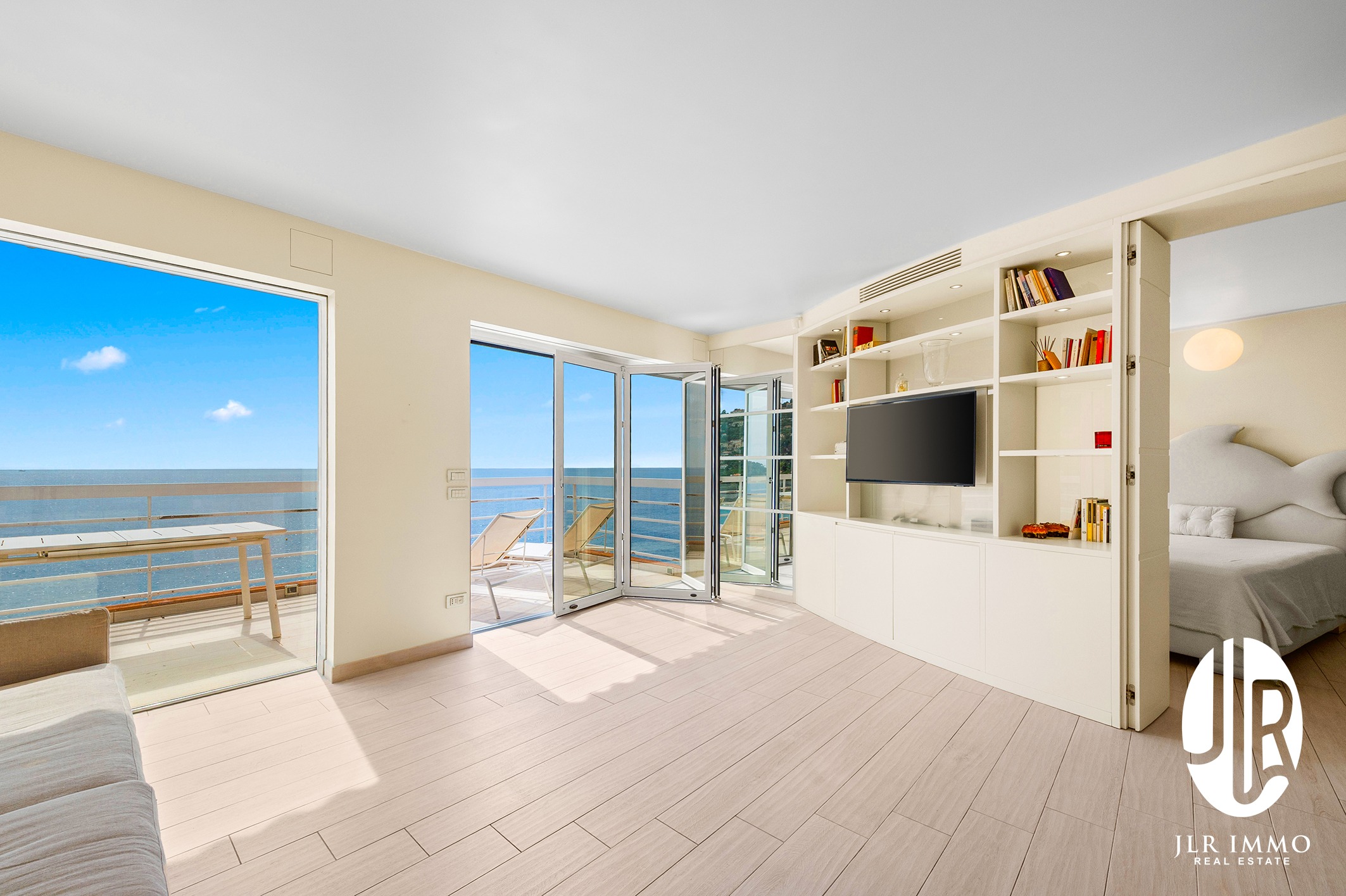 ROQUEBRUNE CAP MARTIN - CABBE - VUE MER & PARKING  22