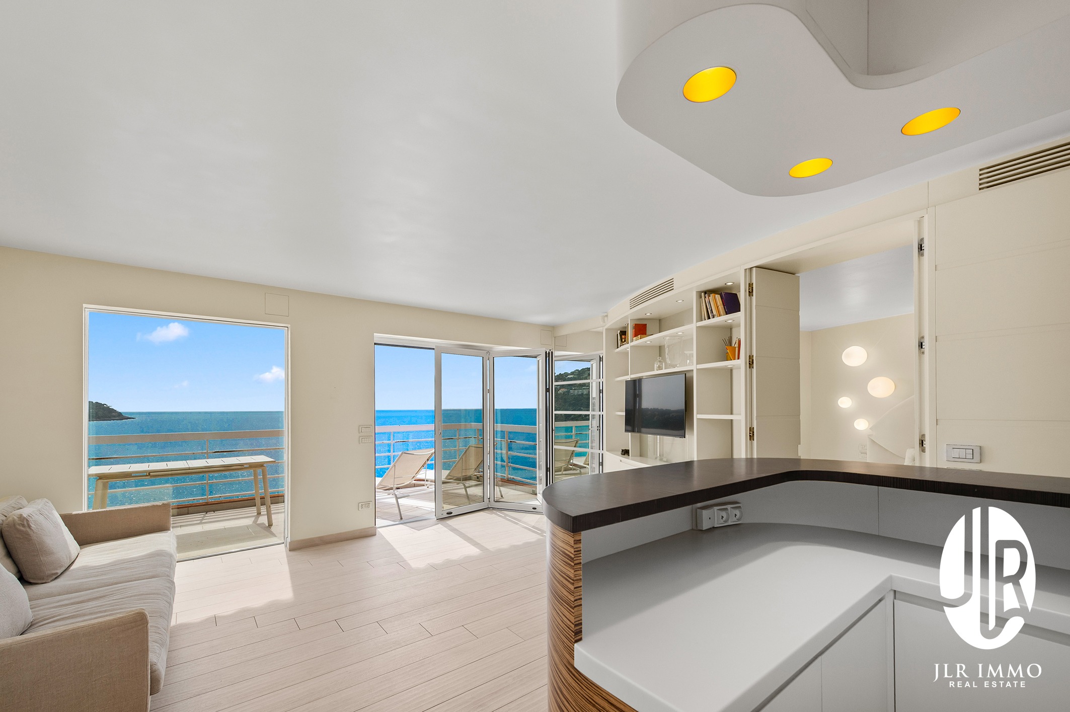 ROQUEBRUNE CAP MARTIN - CABBE - VUE MER & PARKING  21