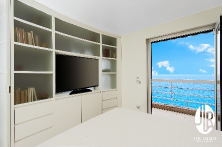 ROQUEBRUNE CAP MARTIN - CABBE - VUE MER & PARKING  31
