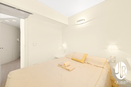 ROQUEBRUNE CAP MARTIN - CABBE - VUE MER & PARKING  11