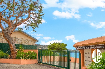 ROQUEBRUNE CAP MARTIN - CABBE - VUE MER & PARKING  35