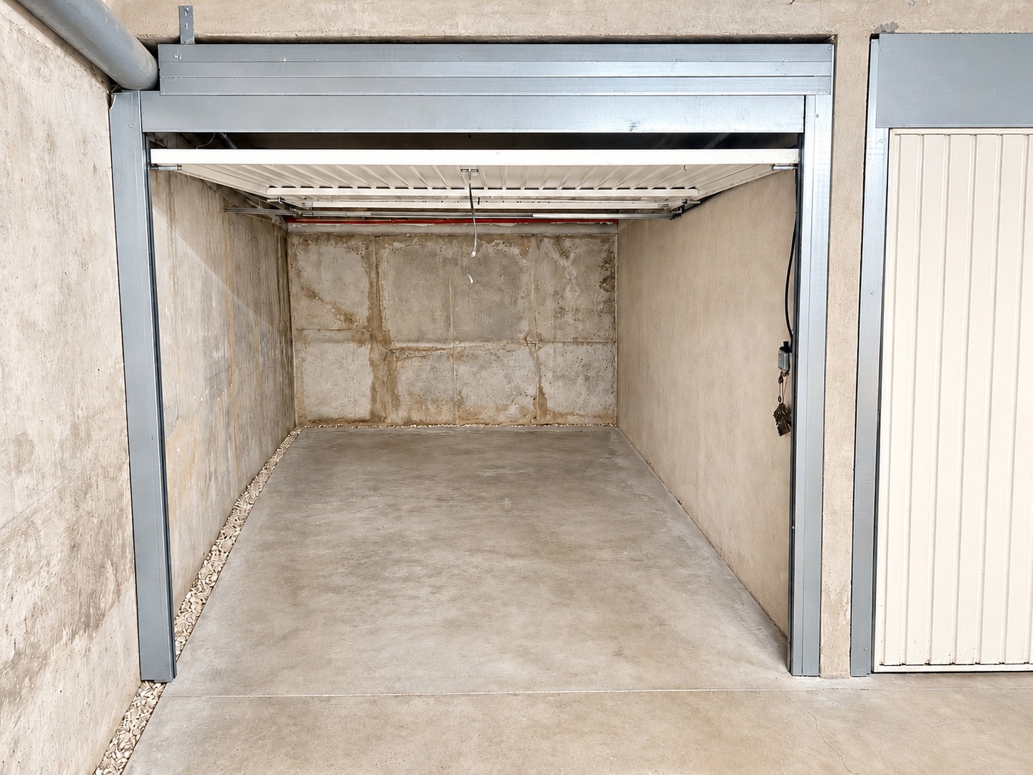 MENTON - STUDIO AVEC GARAGE ET CAVE - 1PIECE 8